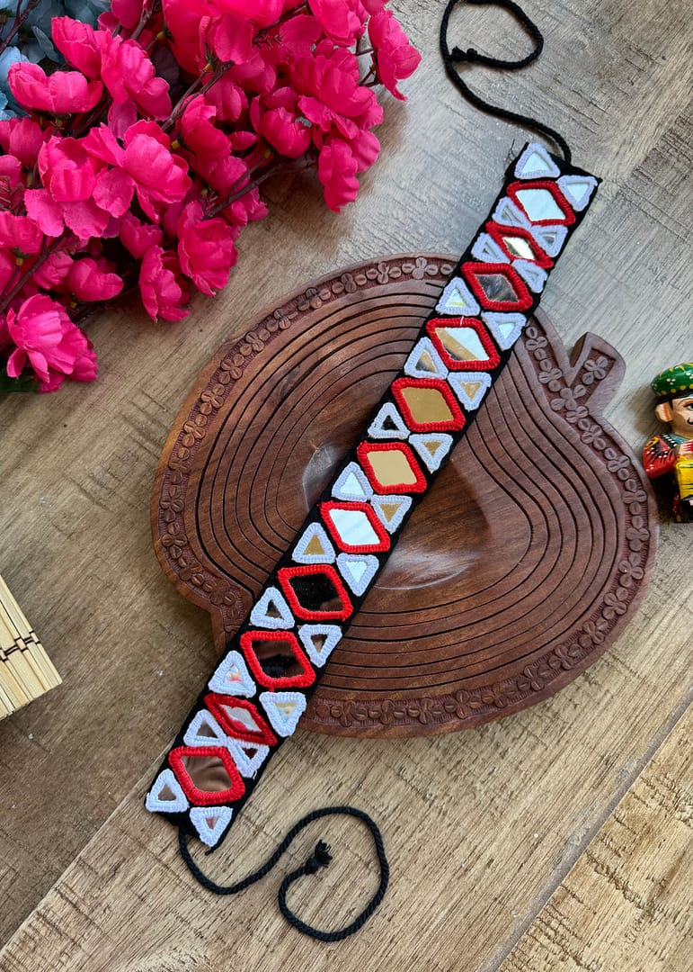 Kavya – Handcrafted Belt