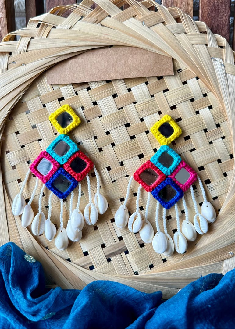 Chitravali - handcrafted earrings